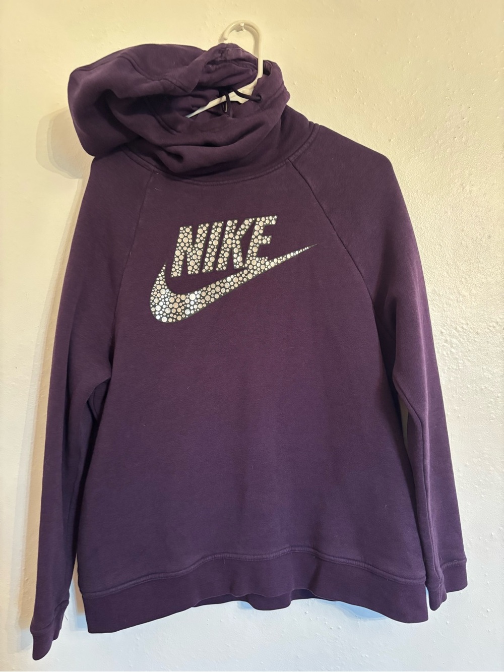 Nike Women's Purple Pullover Hoodie Sweatshirt